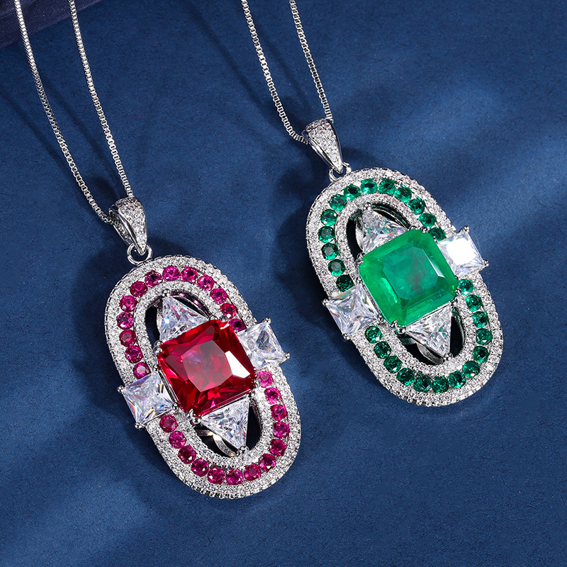 Zhuang Sheng joyería de cobre inferior chapado en oro Esmeralda artificial púrpura rojo corindón 12*12 cuadrado colgante collar de joyería