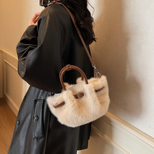 �ﶬ����ë�q�ٴ������2025�¿����ëС���ް������Qб���Ů