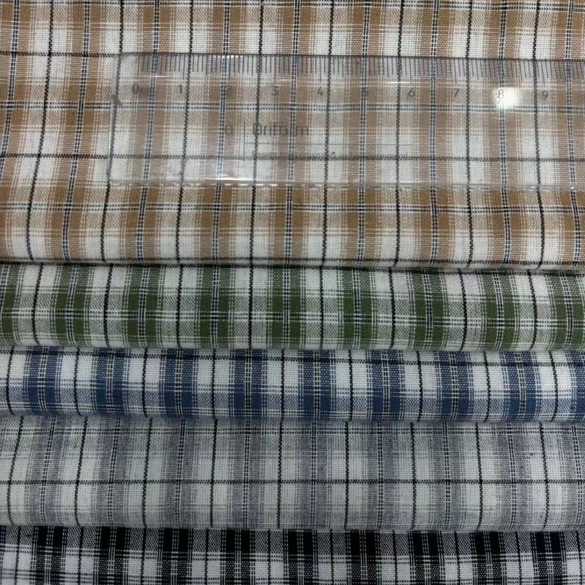 全棉色织多色格子布玩偶衬衫夏季短裤面料衬衫服饰田字格子布靠垫