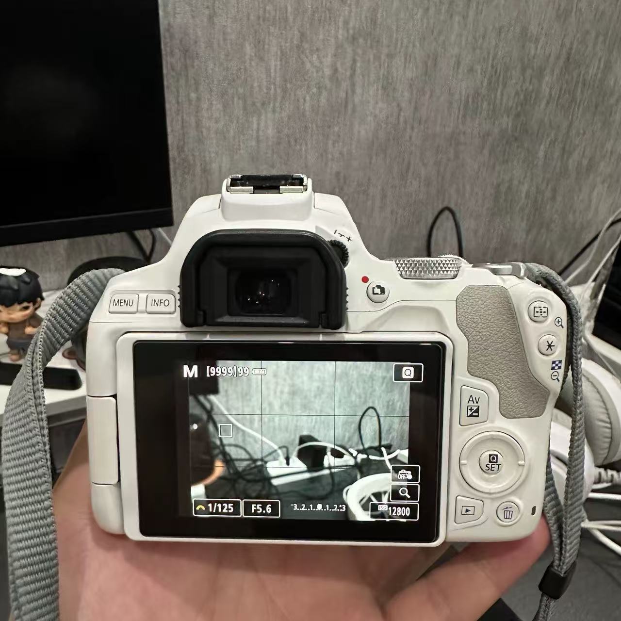 Zhao Silu's Same 9600W Pixel Retro Dual-Camera Digital Ccd Camera Student Photography Can Take Pictures and Upload Them to Mobile Phones