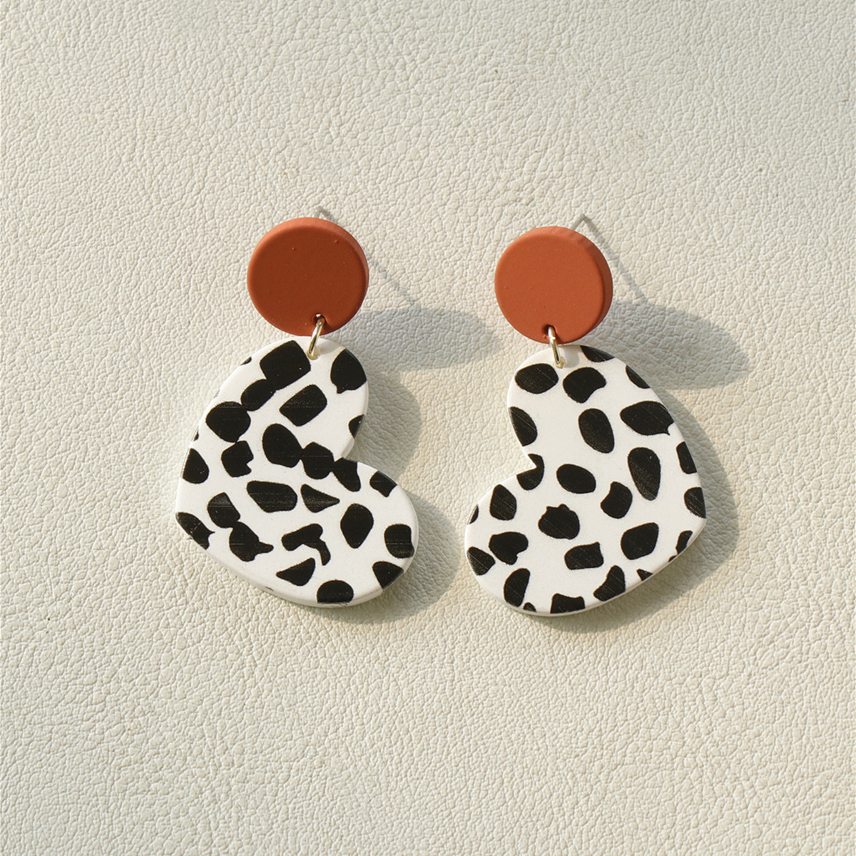 1 Paire Style Coréen Motif Vache Arylique Femmes Boucles D'oreilles display picture 4