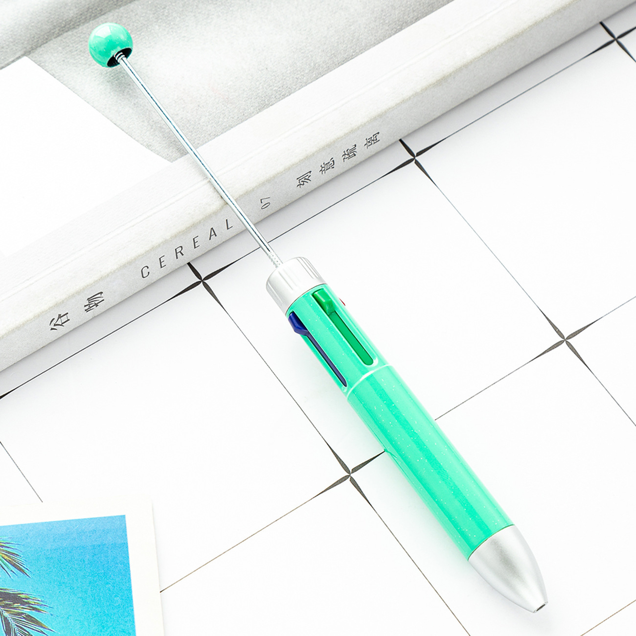 DIY cuatro colores bolígrafo de bola bolígrafo estudiantes papelería multicolor bolígrafo de bolígrafo de marca de línea clave pulsar bolígrafo plástico