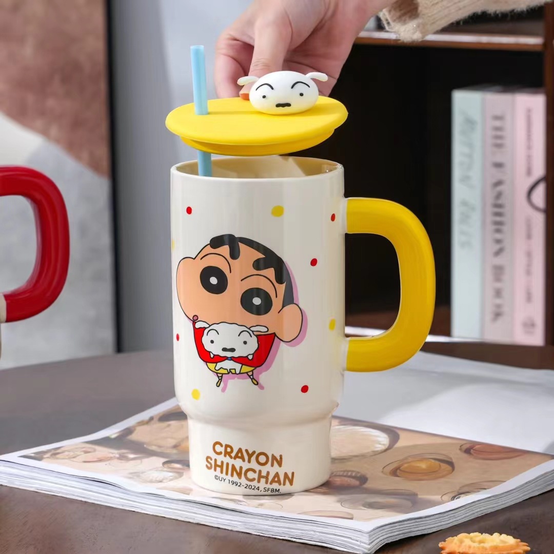 Taza de crayón Shin-chan de gran capacidad, personalidad creativa, linda taza de agua con pajita con tapa, regalo