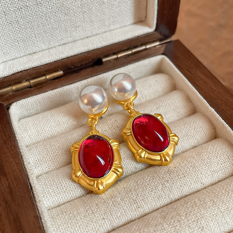 中古のヴィンテージのレトロなイヤリングのファッションの百合の耳飾りの小衆の軽豪華な高級感のアクセサリーの卸売りの注文