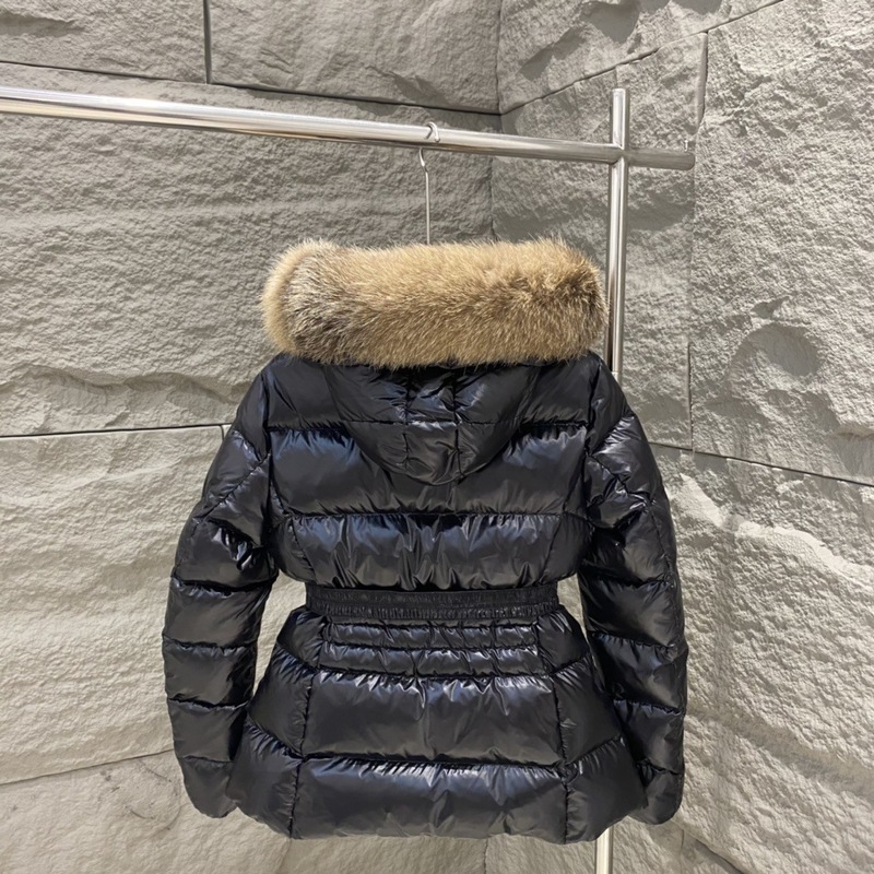 毒家现货正确版本M家女士新款爆款狐狸毛领羽绒服外套八个配色全|undefined