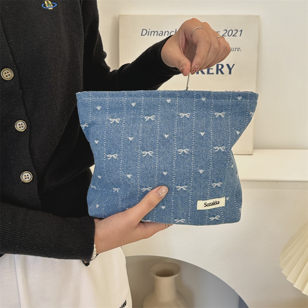 416g Weight Canvas Lining Material Zipper Closure Type / Strap Type Cosmetic Bag Bags Type Holiday, Travel, Daily Occasion Denim Material Bag, Cattle, Knot, Butterfly, Bow Knot Pattern All Seasons Season Women's Gender Cute Style Square Shape Cute Bag Cattle Knot Denim Square Makeup Bags 5