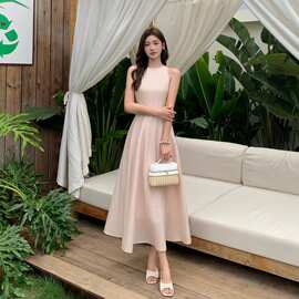 夏季新款韩系皱皱麻感无袖长裙肌理感法式连衣裙度假出游大摆长裙