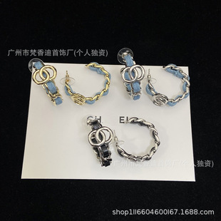 �¿�������25p�{ɫ����ţ�в��϶��h��ʽ�йŚ��|����Ƥ��朶�Ȧ
