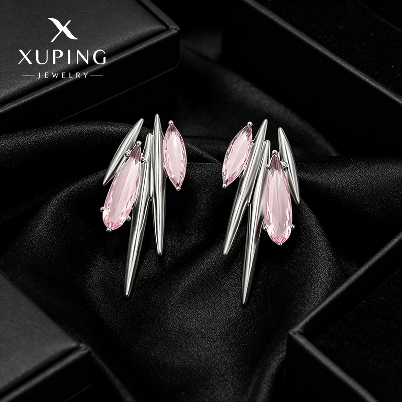 Joyas Xuping estilo irregular ojo de caballo pendientes incrustados color zircon cobre pendientes al por mayor