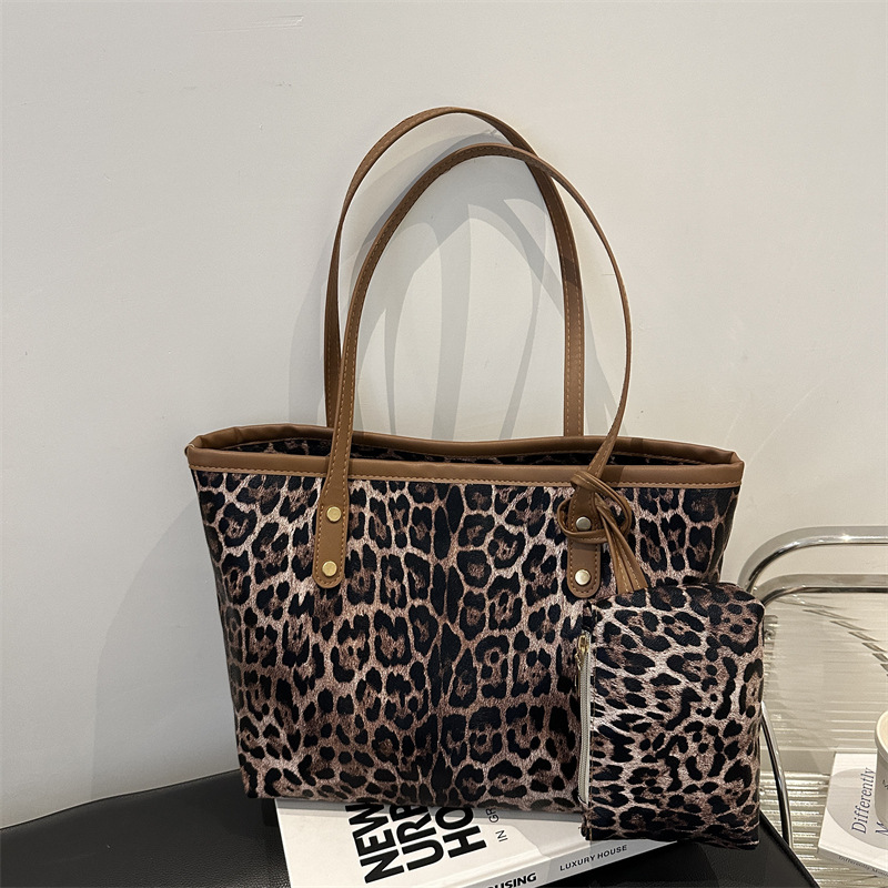 Bolso de gran capacidad de leopardo para mujeres 2024 nueva moda bolso de hombro de moda bolso de mano bolsa de moda bolsa de compras