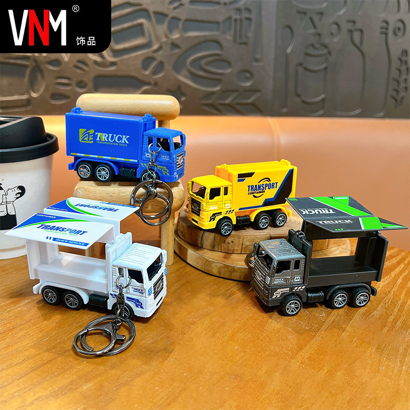 Creative express delivery truck with double doors, pull-back action, keychain, logistics transport vehicle, student toy keyring, small pendant