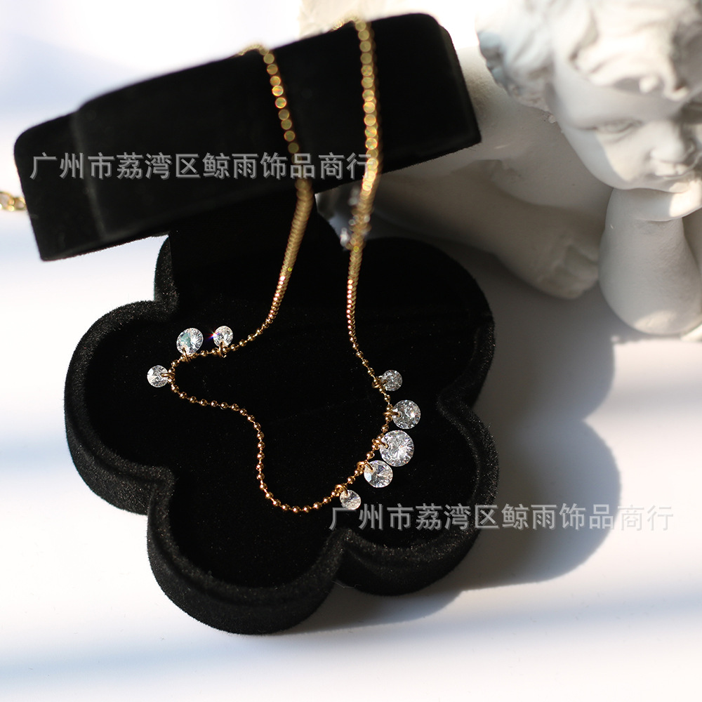 Xl082 Whale Rain Ornament Dew Zircon Shining Diamond Light Luxury Small Necklace Clavicle Chain Titanium Steel 18k Gold Plating display picture 10