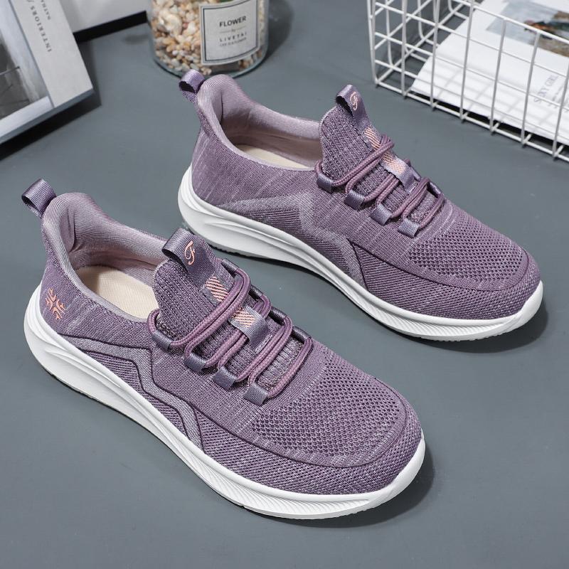 Casual breathable walking shoes
