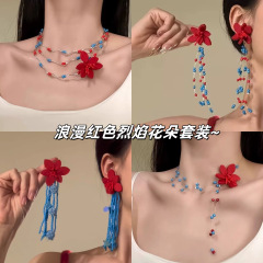 赤と青が衝突！甘いニッチ韓国スタイルの美しいビーズネックレスドーパミンハイエンドフラワーネックレス鎖骨チェーン
