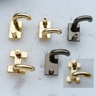 Ů������С����������D�����ݽz�̶���h�������i�۰�A��ɫ