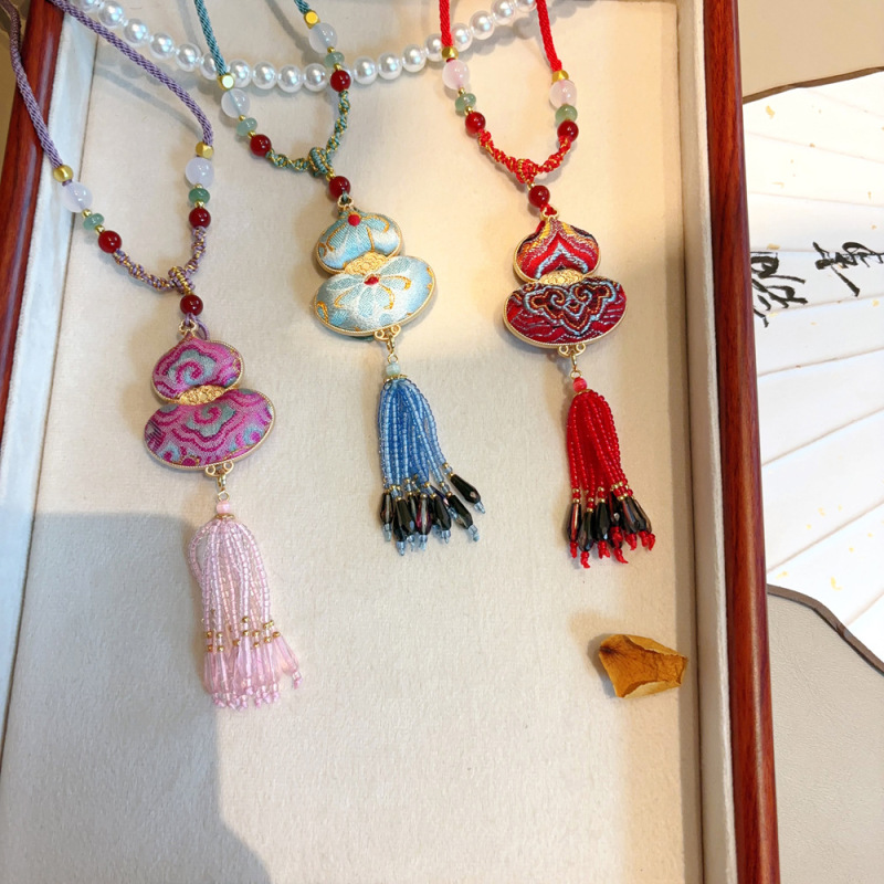 【完成品】純手作りひょうたんペンダント、アンティークギフトバッグペンダント、平和のお守り、宋錦ネックレスペンダント|undefined