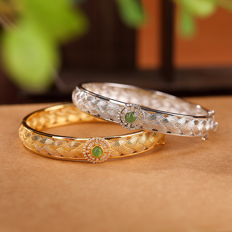 Vòng tay bạc S925 mạ vàng đính ngọc bích Hetian Jasper phong cách hoang dã — Kiểu mạ bạch kim