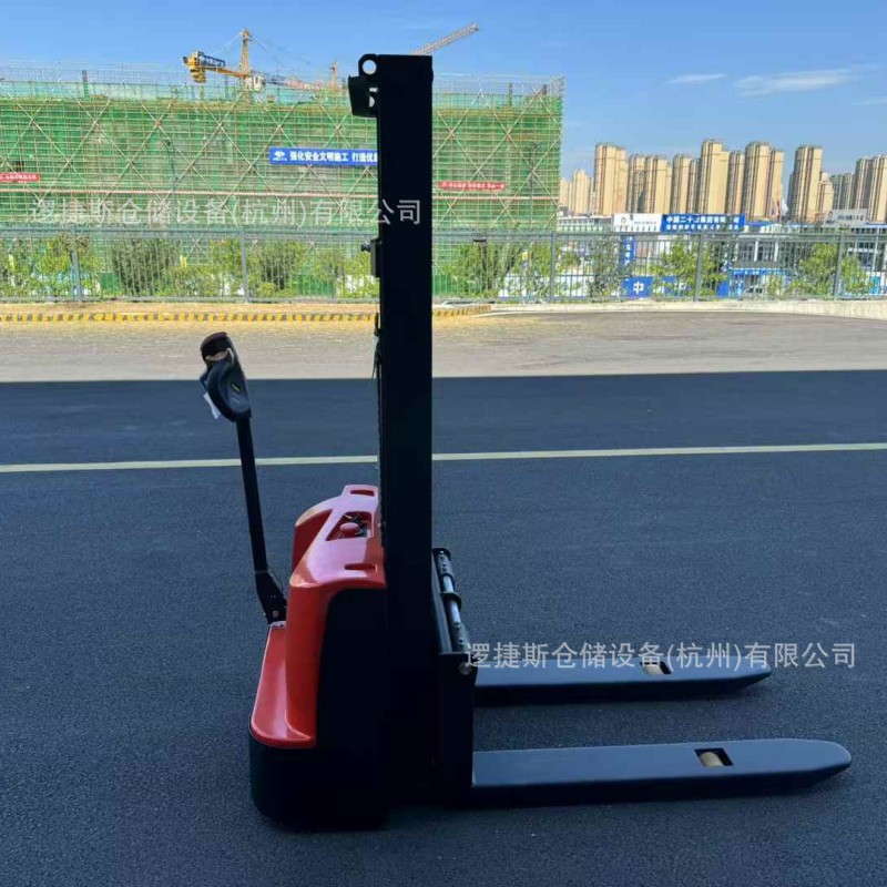 电动托盘堆垛车电瓶叉车2吨液压装卸堆高车1.5吨托盘搬运车