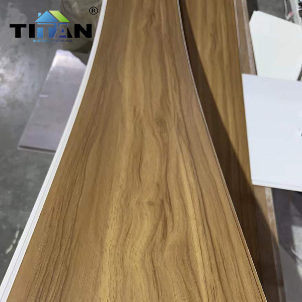 Exportación a África América del Sur techo PVC fuelle tamaño 7mm * 20cm 2,1 kg