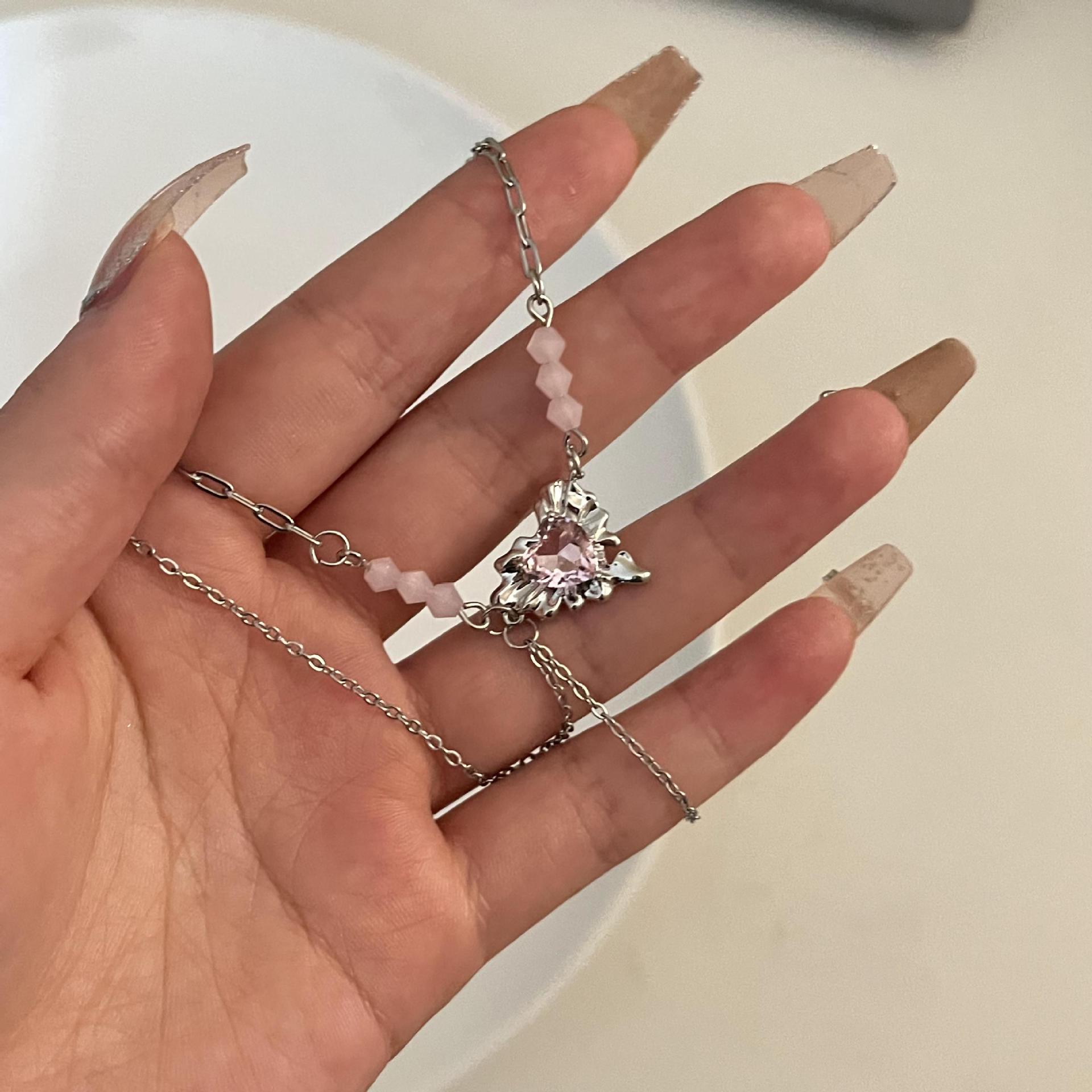 Fashion Heart Shape Alloy Inlay Rhinestone Necklace