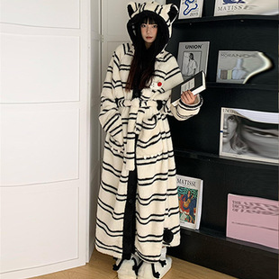 ����ɺ���q˯���ﶬ��Ů�ӽq�Ӻ��Bñ˯ȹԡ�ۼҾӷ���a˯������