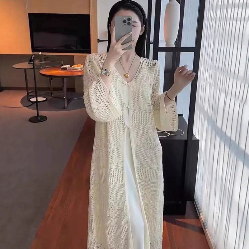 Elegant 2026 Chinese-style design hollow-out versatile niche knitted long cardigan, new summer long robe for women Elegant 2026 Chinese-style design hollow-out versatile niche knitted long cardigan, new summer long robe for women