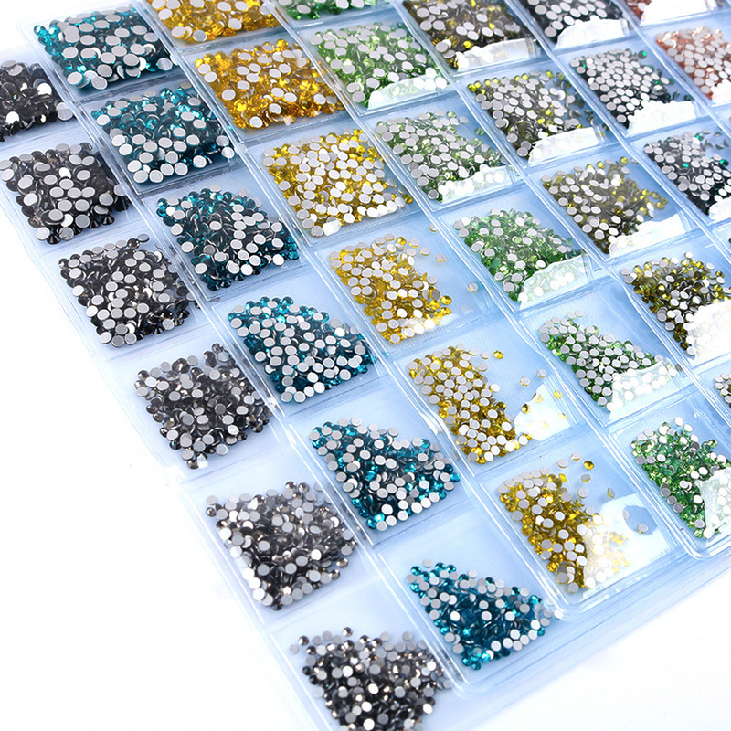 In-Stock Flat-Bottom Round A-Drill White and Colored Nail Art Crystal Glass DIY Cross-Border Christmas Nail Decorations Wholesale