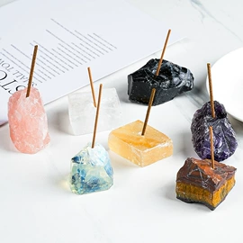 水晶工艺品;宝石工艺品;摆件支架