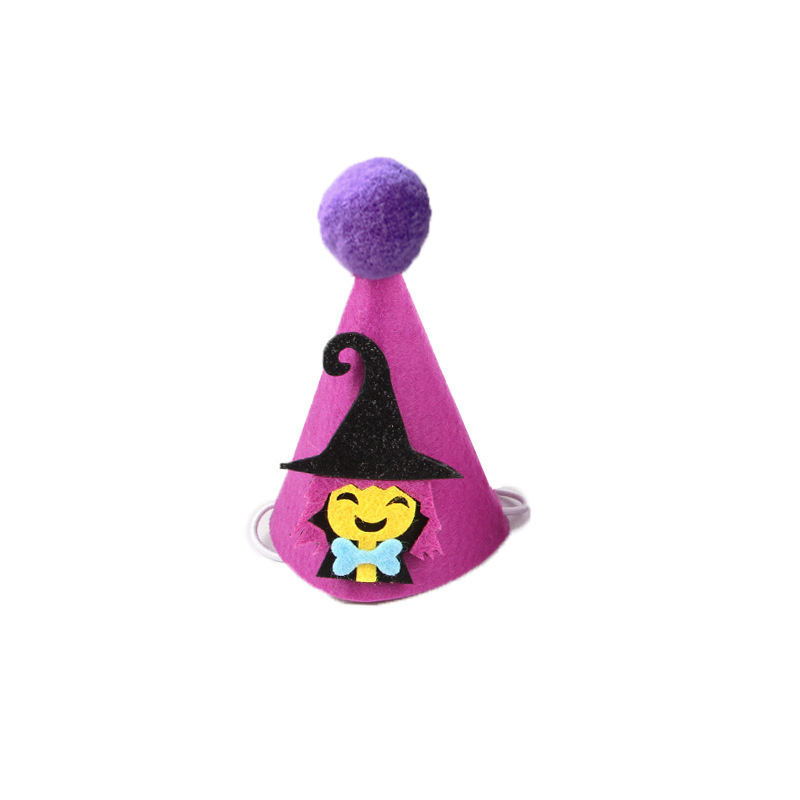 国境を越えたハロウィーンペットは帽子を飾ってペットの帽子を飾って道具のお化け祭りを飾る|undefined