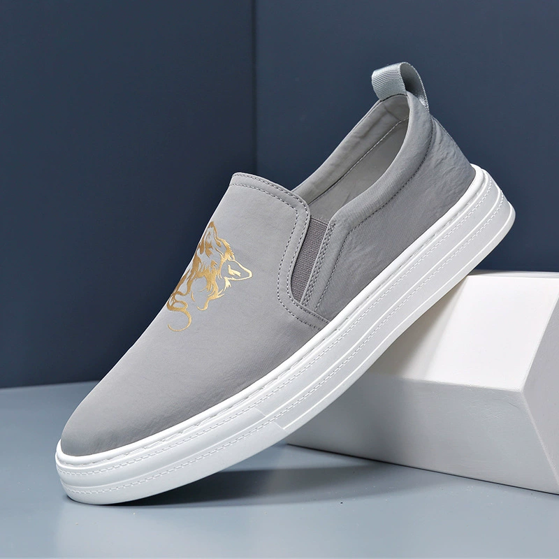 Мужская обувь, новые мужские лоферы, дышащая парусиновая обувь, модные кроссовки с вышивкой, мужские модные туфли из ледяного шелка в Корейском стиле
