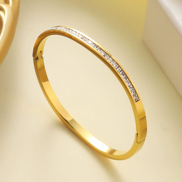 4#8790-Golden
