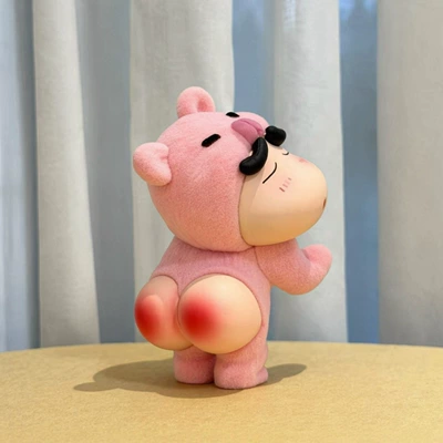 Car interior decoration items: spinning ornaments, cute little angel with a bare bottom, Crayon Shin-chan creative and adorable car dashboard decorations (Car ornaments) - pink-flocked-butt-bear-shin-chan-comes-with-traceless-adhesive