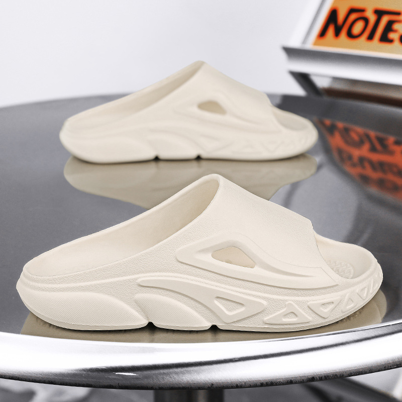 Zapatillas para hombres verano nuevo color anti-deslizante fondo grueso sensación de mierda una palabra fría zapatillas huecas cómodas zapatillas de playa casuales