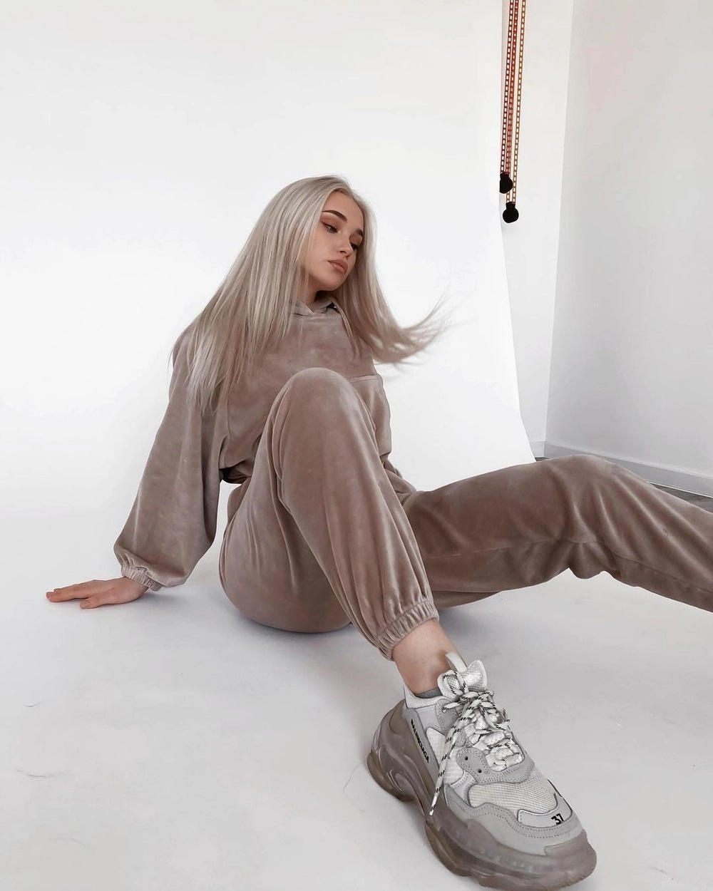 Damen Sportswear Set Mit Kapuzenpullover Und Jogginghose_voghion.com