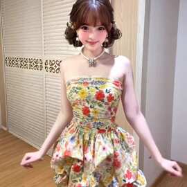 油画风彩色碎花抹胸连衣裙女收腰蓬蓬裙甜辣风生日派对短裙