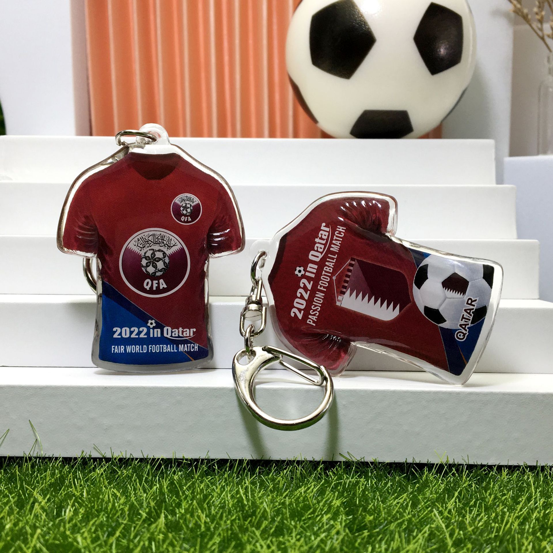 卡塔尔队-队徽+旗帜+足球