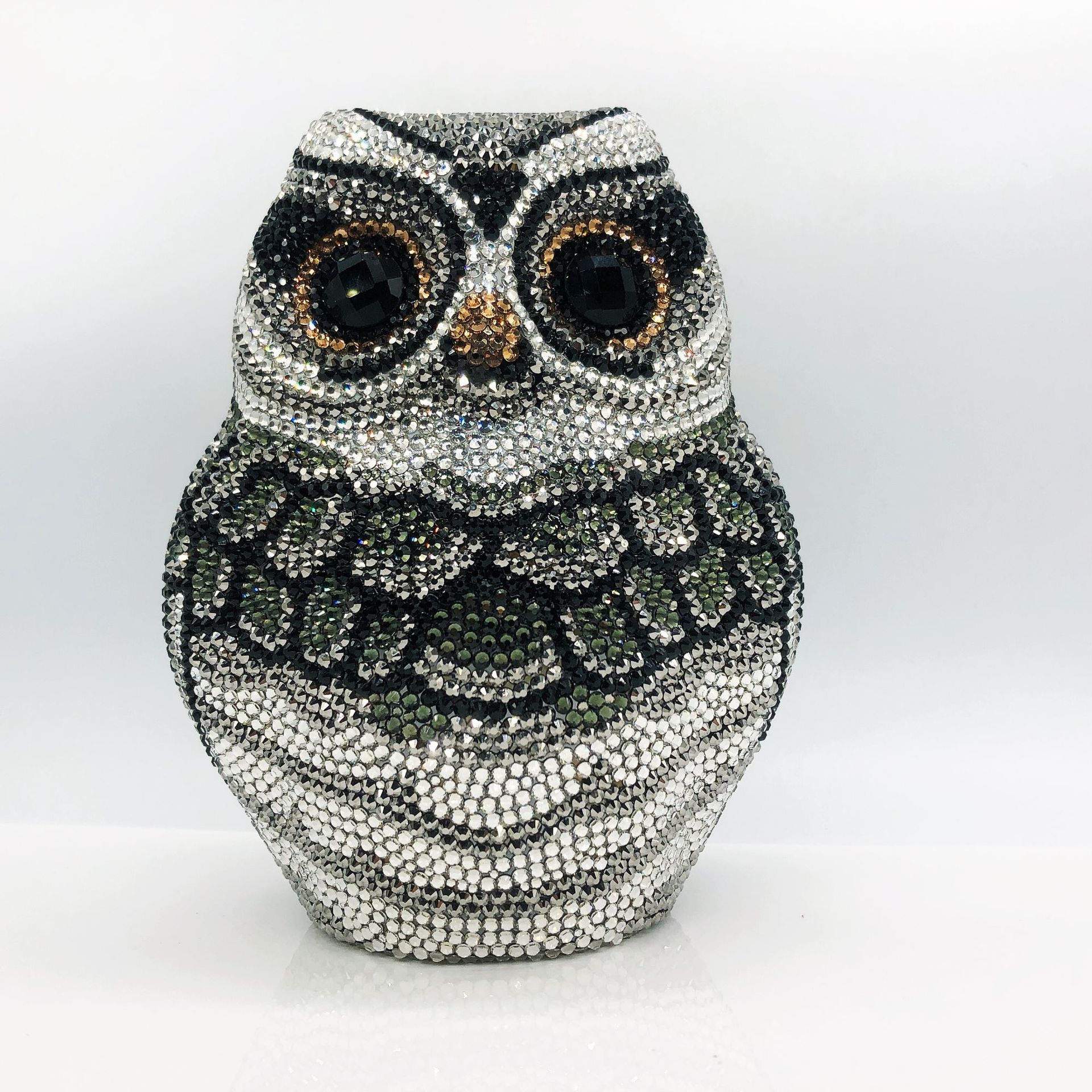Nuevo búho transfronterizo bolsas de cena de perforación animal bolsas tridimensionales bolsas de banquete europeas y estadounidenses bolsas de mano de perforación clutch n