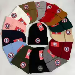 Overseas Winter Knit Beanie with Letter Pattern - Warm, Unisex, Versatile, Available in Multiple Fresh & Sweet Colors, Cable Knit