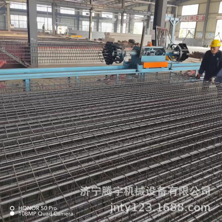 方形滚焊机 方桩滚焊机 数控方形笼滚焊机厂家