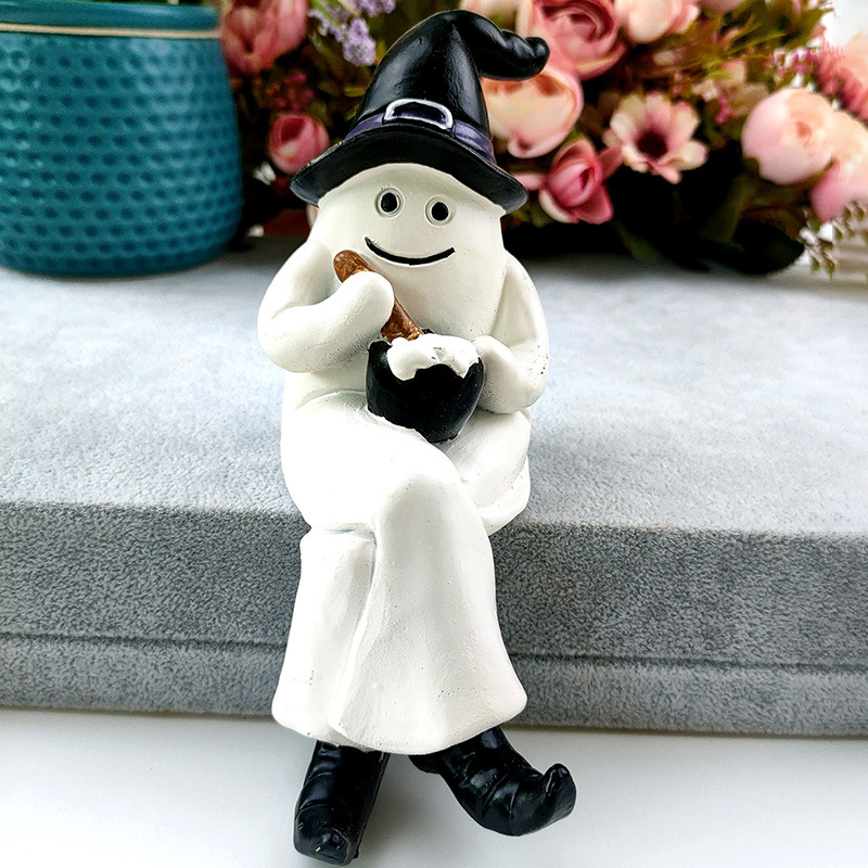 AliExpress Halloween lectura fantasma de dibujos animados casa pequeños adornos de Halloween fantasma lectura lindo adornos decorativos