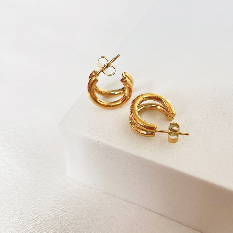 Titanium Steel Material 1 Pair Fashion C Shape Plating Titanium Steel Earrings