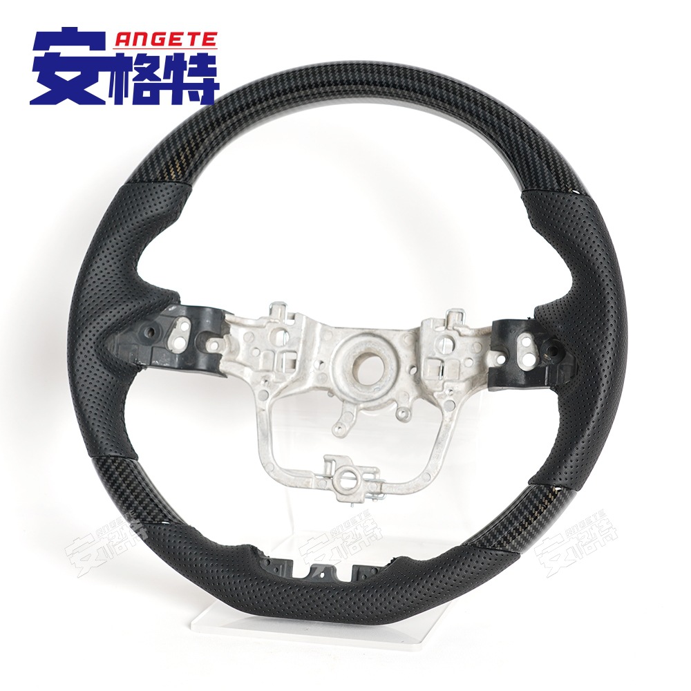 Suitable for Toyota NoahVoxy90 Innova ZENIX imitation carbon fiber car steering wheel modification