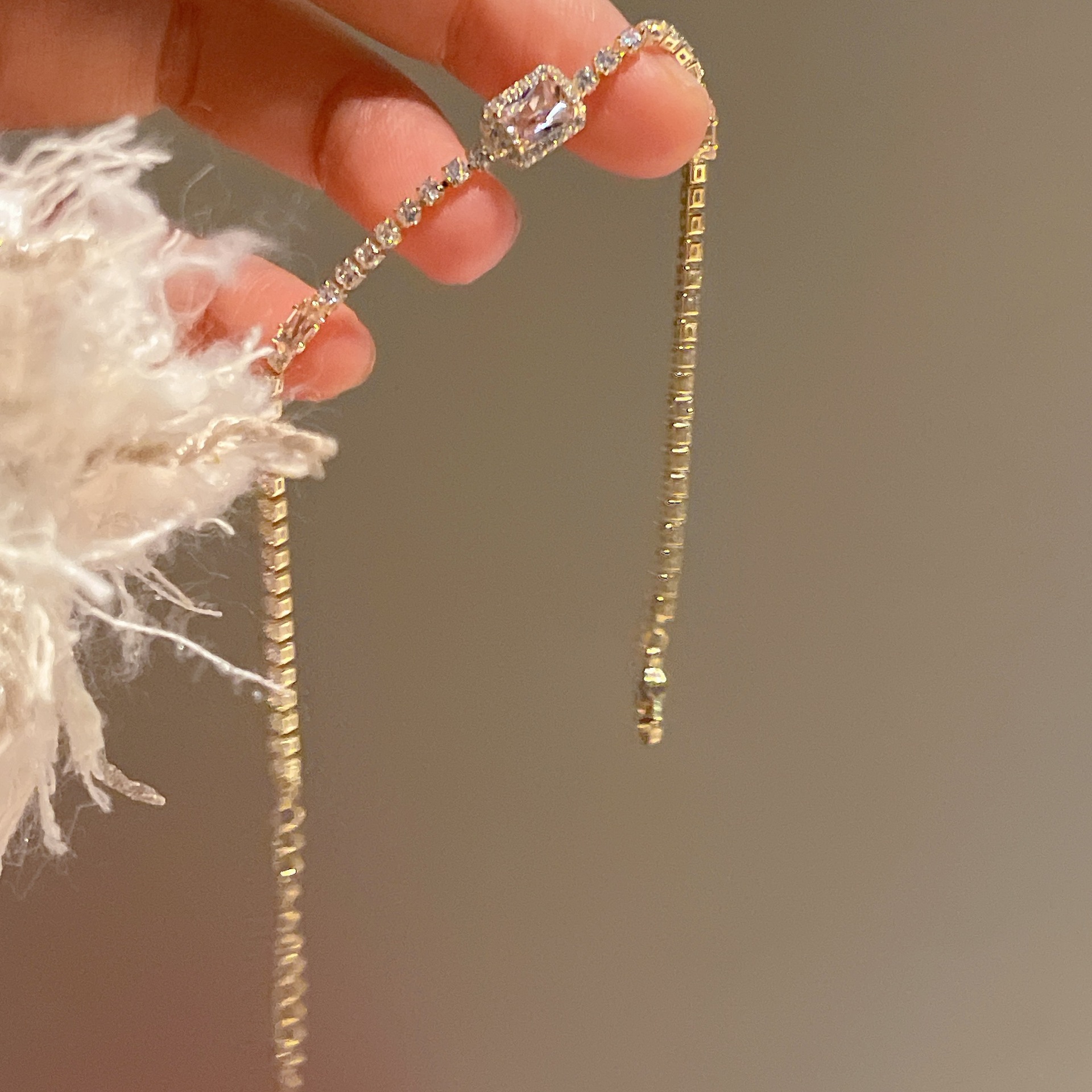 Uniszex Teljes gyémánttal csillogó négyzet alakú karkötő, gyönyörű, stílusos, elegáns nyári homárkapcsos karkötő_voghion.com