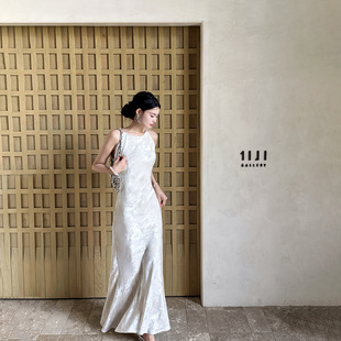 时尚优雅连衣裙