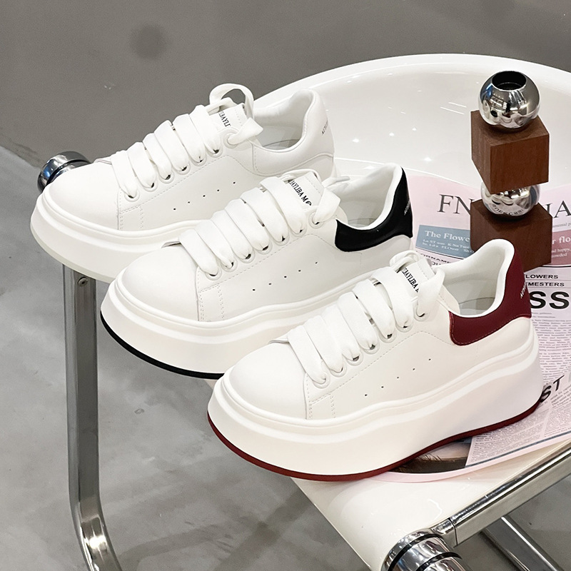 Korean Style Genuine Leather Thick-Soled Sponge Cake Mcqueen White Shoes for Women 2025 Spring New Heightening Versatile Casual Sneakers Flats