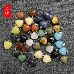 卸売り天然玉桃心粉水晶愛置物東陵宝石紅瑪瑙桃心ペンダントネックレスアクセサリー