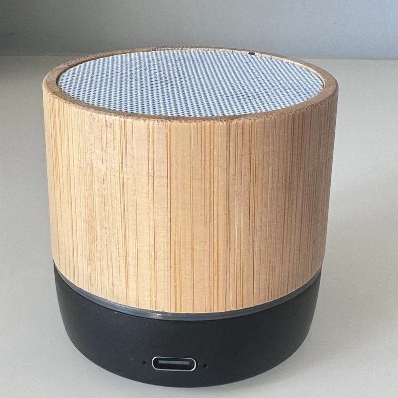 新型ブルートゥーススピーカー屋外携帯竹木発光音響環境保護竹木デスクトップミニブルートゥーススピーカー|undefined