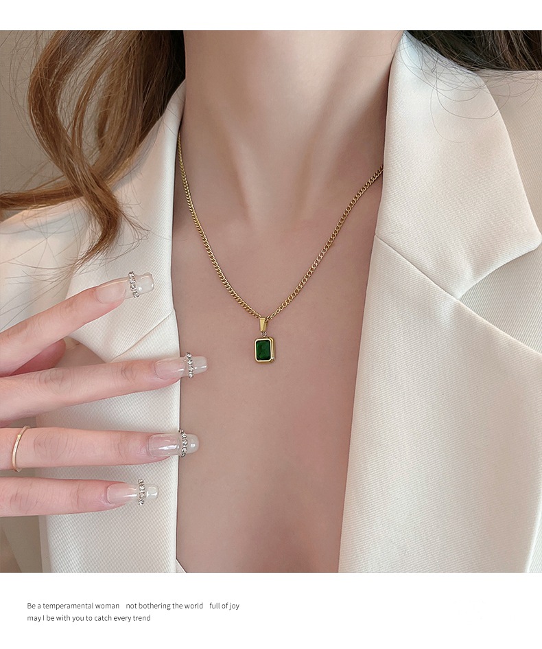 Necklace Classification Daily Occasion Titanium Steel Material Square Pattern Fashion Square Titanium Steel Inlay Rhinestones Necklace