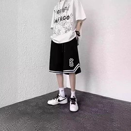 男式T恤;男式休闲裤;男式休闲短裤