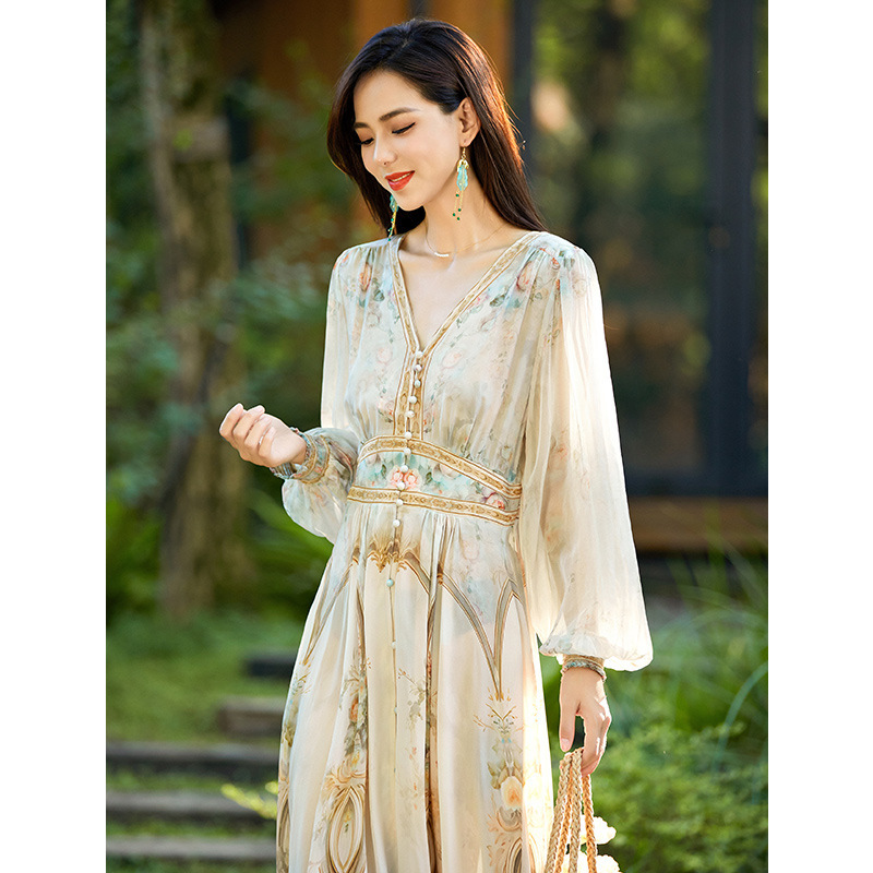 Super Beautiful Silk Dress, Big Brand 100% Mulberry Silk, Floral Pattern, Light Luxury, High-End Feel, Elegant Long Dress, New Model 26